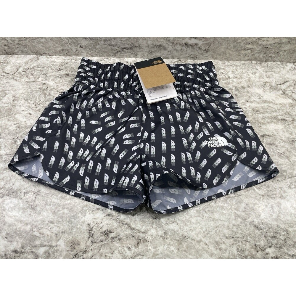 The North Face Never Stop Woven Shorts in Black Vecto Size M (10) Girls